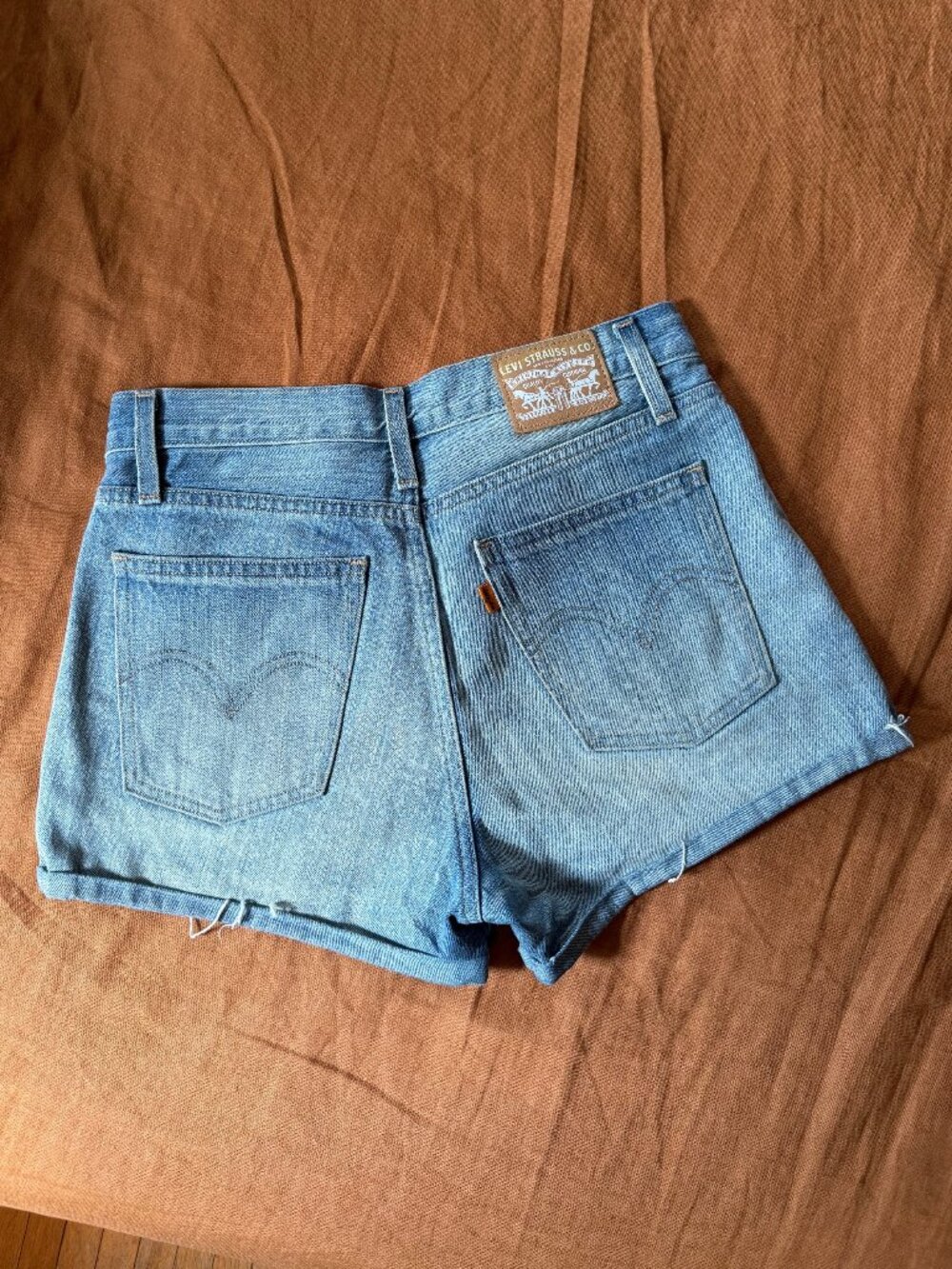 Levi's Vintage Orange Tab Denim Shorts (Size 26) - Picture 1 of 5